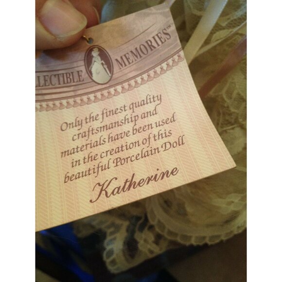 KATHERINE Collectible Memories Beautiful Vintage Hand Crafted Porcelain Doll 29" - Picture 10 of 12